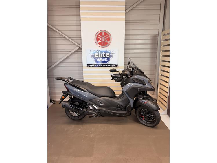 YAMAHA TRICITY 300