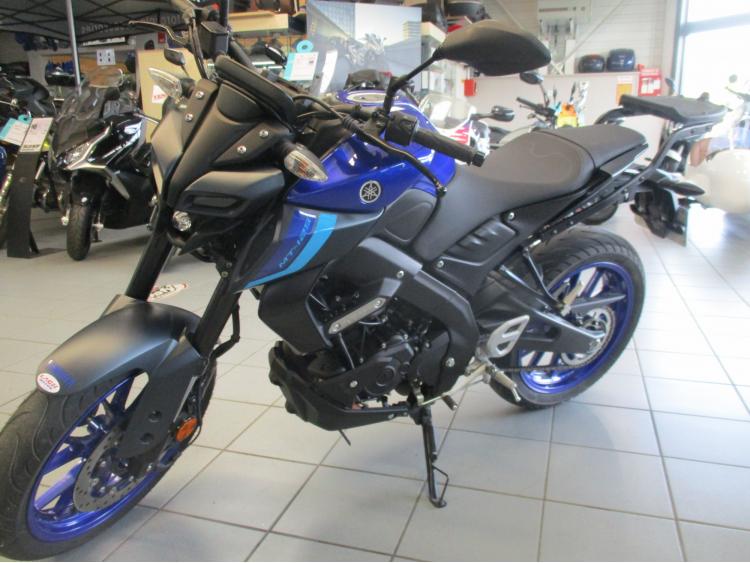 YAMAHA MT-125 ABS
