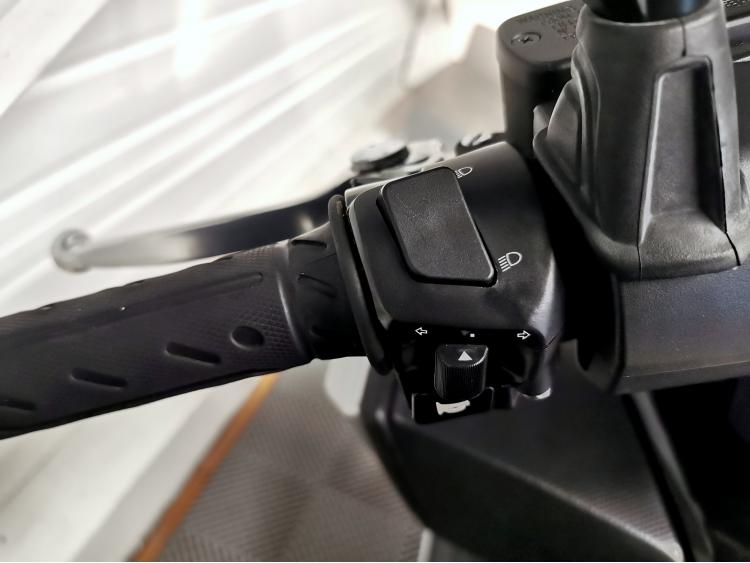 KYMCO DOWNTOWN 350 - 1ere main - Scooter accessible A2 - 350i