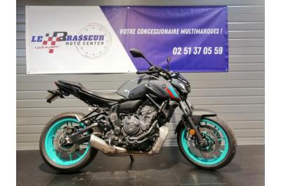 YAMAHA MT-07