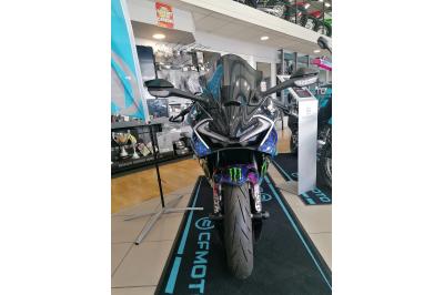 CF MOTO SR 675 R