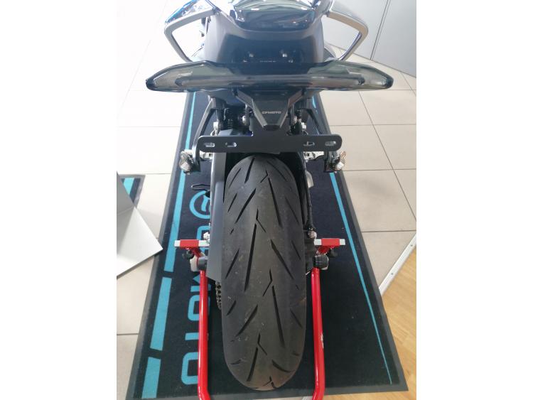 CF MOTO SR 675 R Full Option / 155.44€mois / DSN MOTOS 33