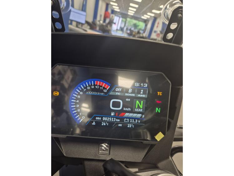 SUZUKI V-STROM 800SE