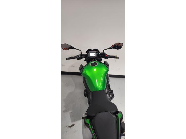 KAWASAKI Z 900
