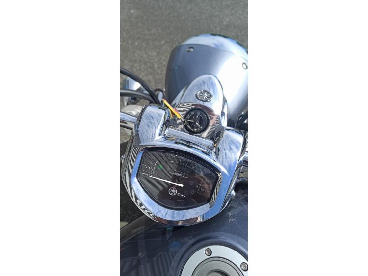 YAMAHA XVS 1300