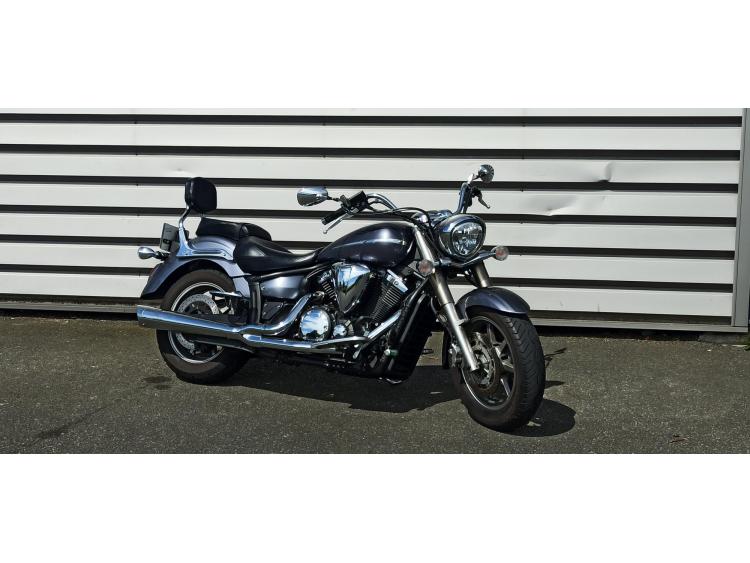 YAMAHA XVS 1300