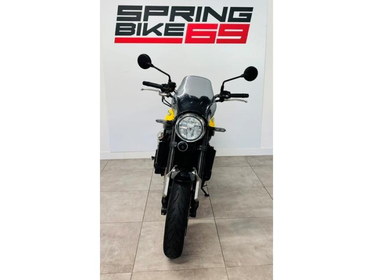 KAWASAKI Z 900 RS