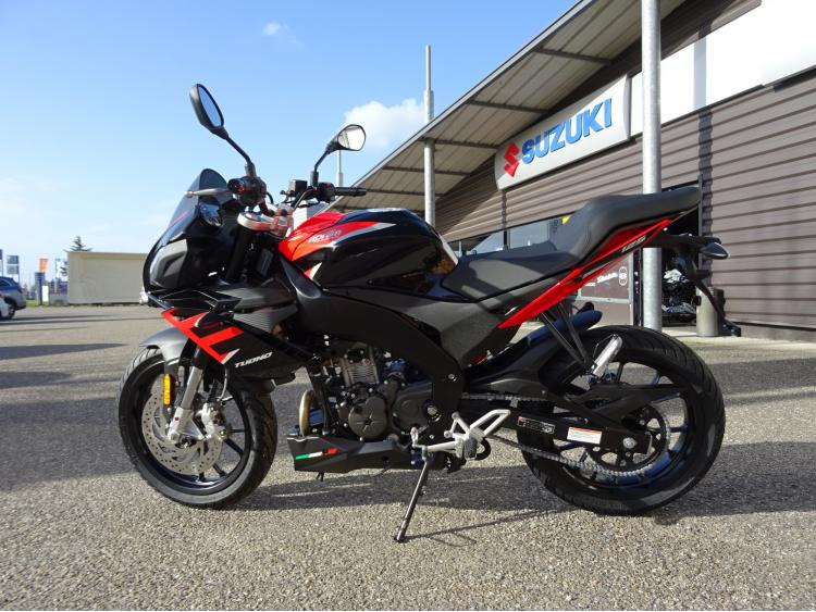 APRILIA TUONO 125 ABS