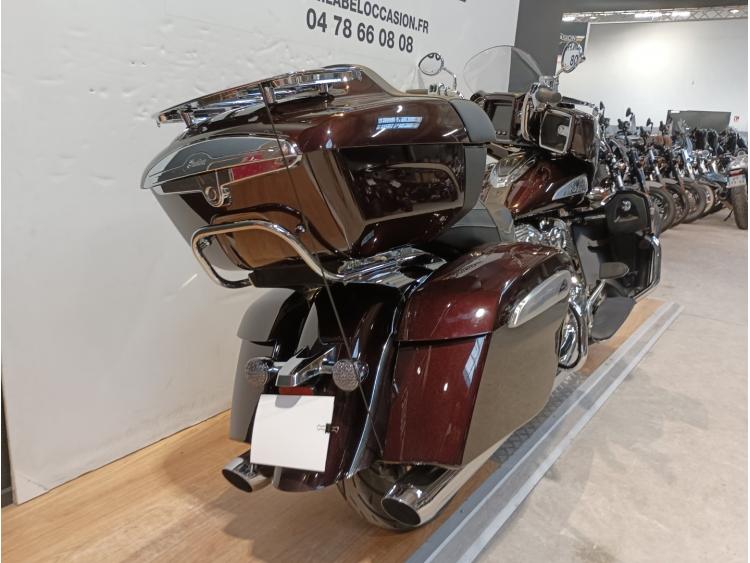 INDIAN ROADMASTER DARK HORSE