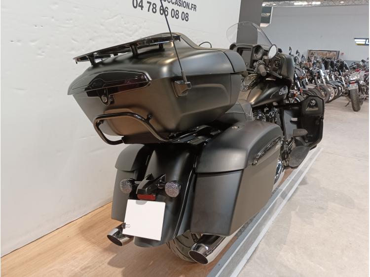 INDIAN ROADMASTER DARK HORSE