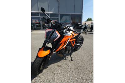 KTM 1290 SUPER DUKE R