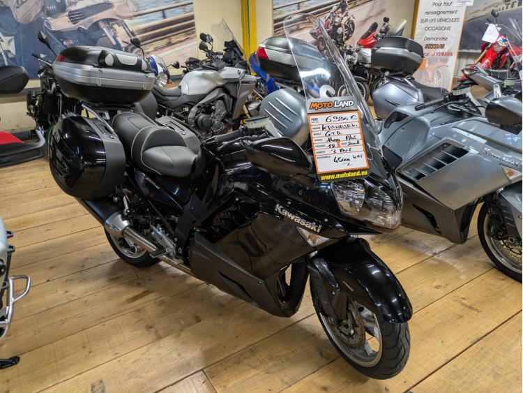 KAWASAKI GTR 1400