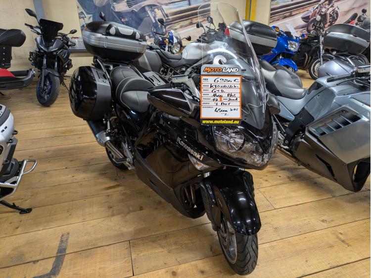 KAWASAKI GTR 1400