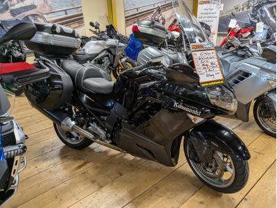 KAWASAKI GTR 1400