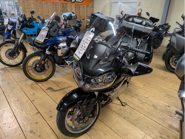 KAWASAKI GTR 1400