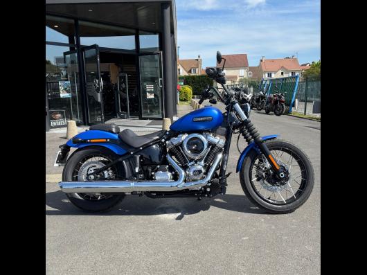 HARLEY-DAVIDSON SOFTAIL STREET BOB 1923