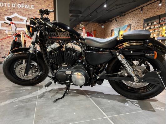 HARLEY-DAVIDSON SPORTSTER FORTY-EIGHT 1200