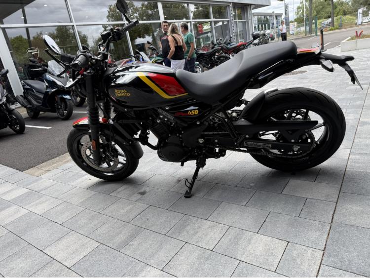ROYAL ENFIELD GUERRILLA  450