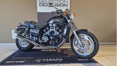 YAMAHA V-MAX