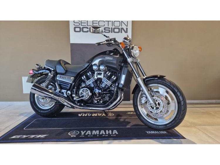 YAMAHA V-MAX