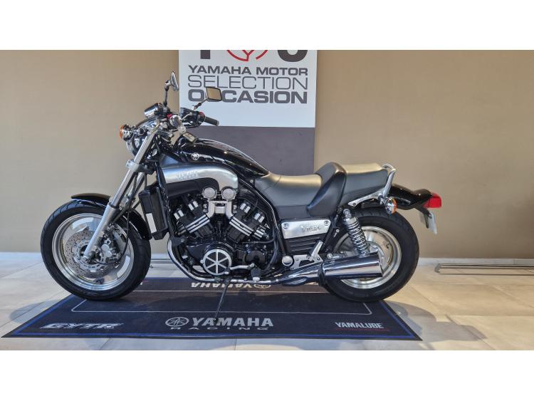 YAMAHA V-MAX