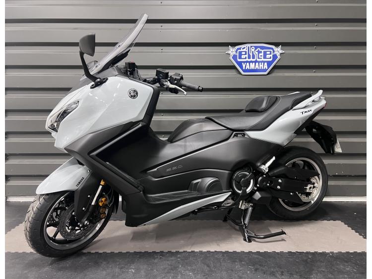 YAMAHA XP T-MAX 560 TECH MAX 2025 - Livraison 