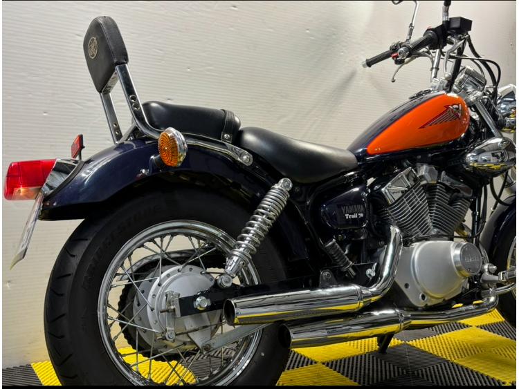 YAMAHA XV 125 VIRAGO 