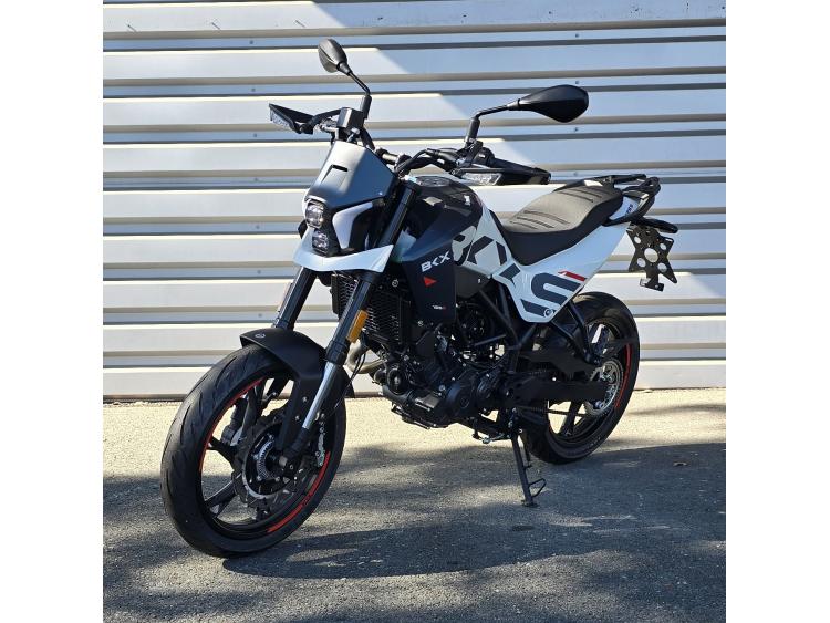 BENELLI BKX 125 S / NEUVE 0 KMS