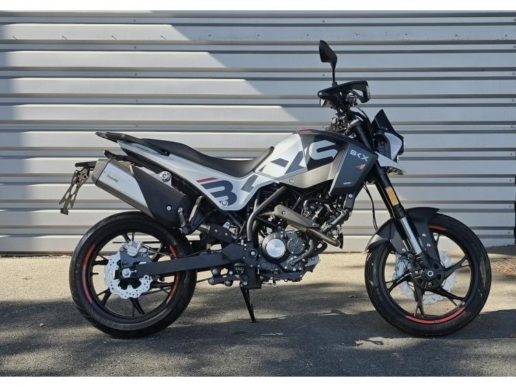 BENELLI BKX 125 S / NEUVE 0 KMS