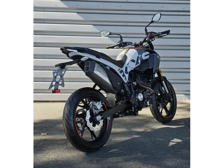 BENELLI BKX 125 S / NEUVE 0 KMS