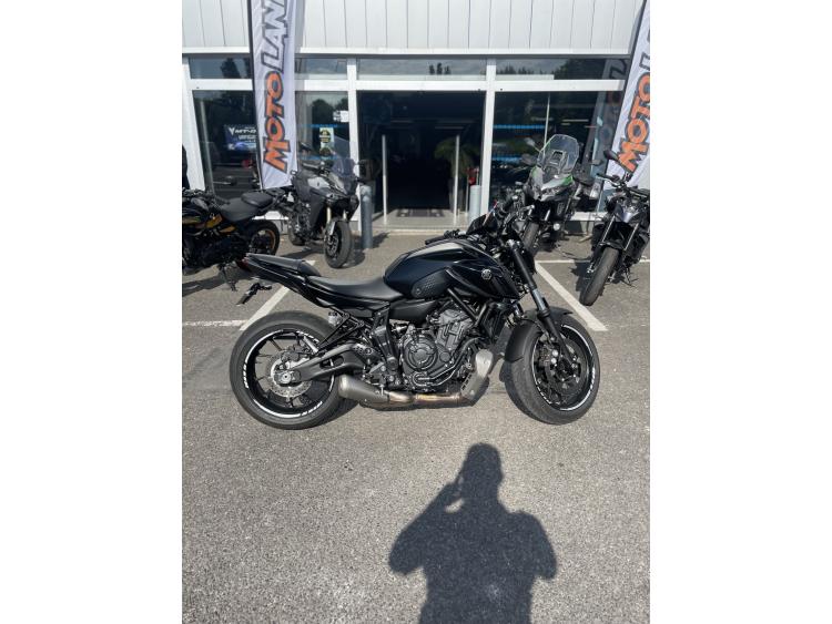 YAMAHA MT-07