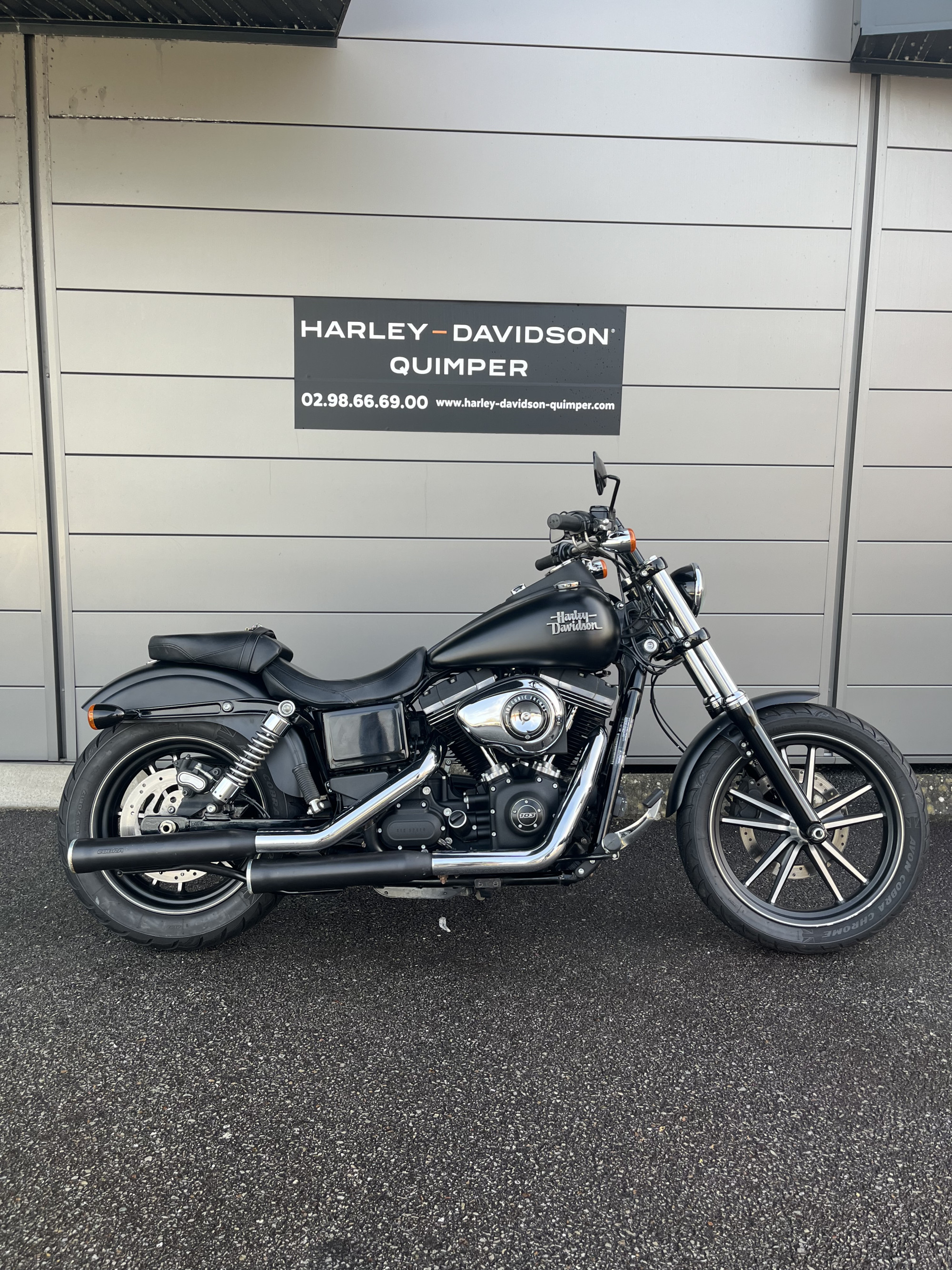 HARLEY-DAVIDSON DYNA STREET BOB 1690