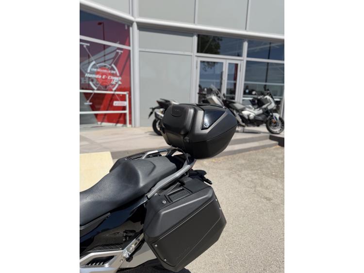 HONDA FORZA 750