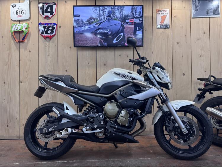 YAMAHA XJ6-N / GARANTIE 12 MOIS 