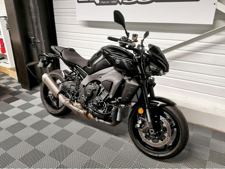 YAMAHA MT-10 MT10