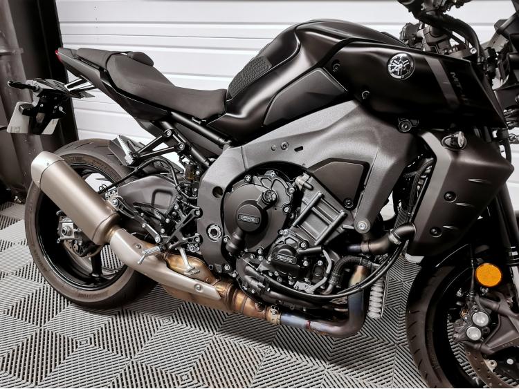 YAMAHA MT-10 MT10