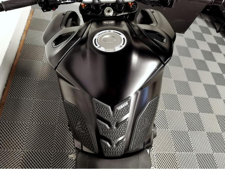 YAMAHA MT-10 MT10