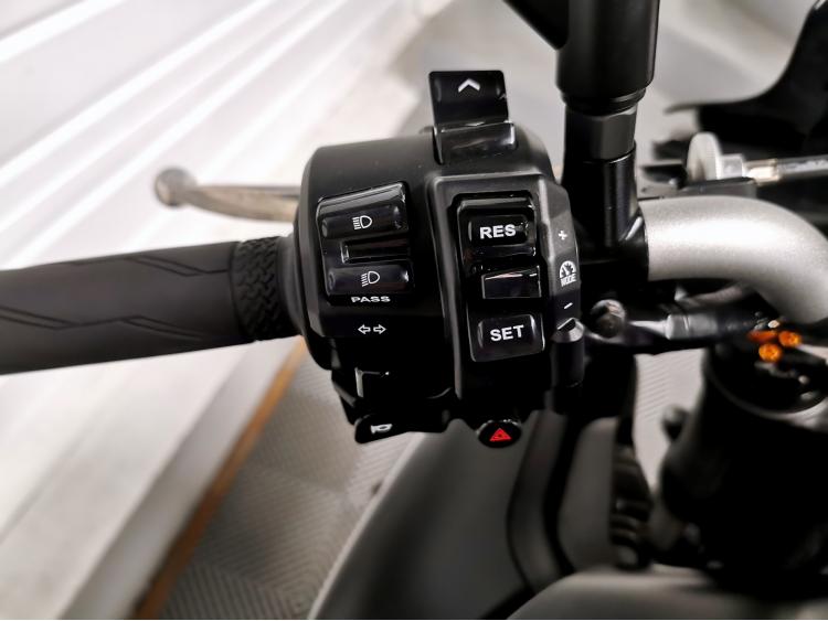 YAMAHA MT-10 MT10