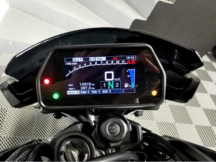 YAMAHA MT-10 MT10