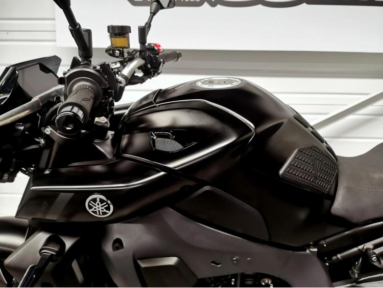 YAMAHA MT-10 MT10
