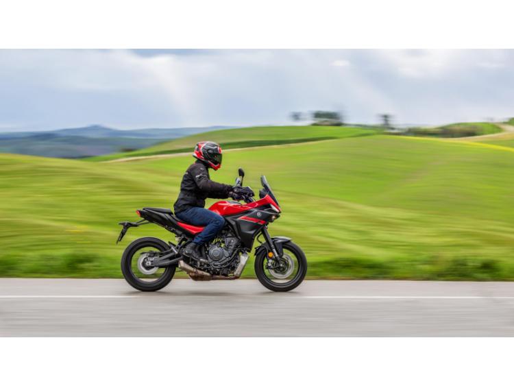 YAMAHA Tracer 7 Y-AMT