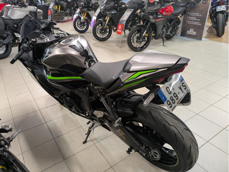 KAWASAKI ZX-6R 636