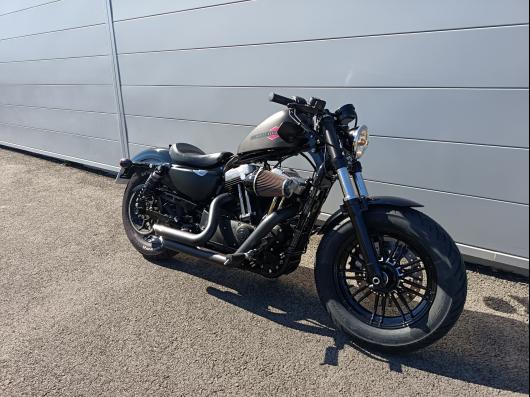 HARLEY-DAVIDSON SPORTSTER FORTY-EIGHT 1200
