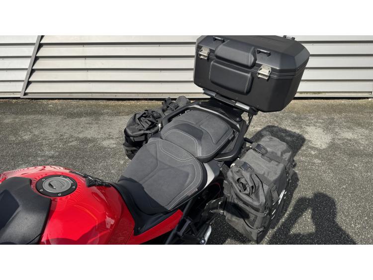 YAMAHA TRACER 9