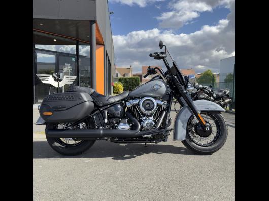HARLEY-DAVIDSON SOFTAIL HERITAGE 1923 CLASSIC