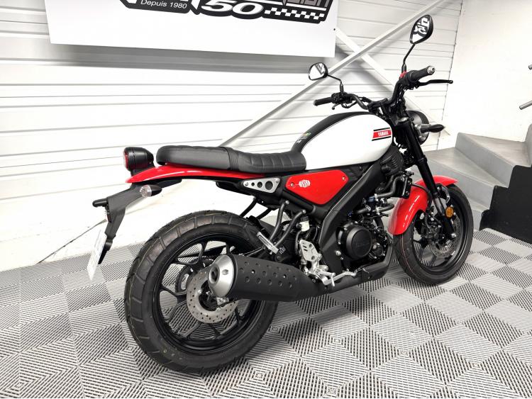 YAMAHA XSR 125 - Garantie 2031 - 