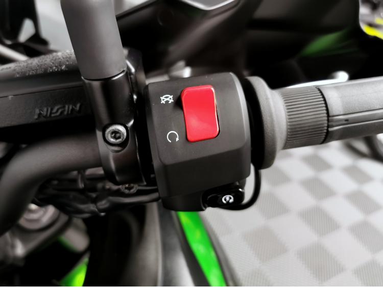KAWASAKI VERSYS 650 - Eligible au permis A2 - 1ERE MAIN
