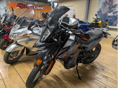 KTM 890 ADVENTURE