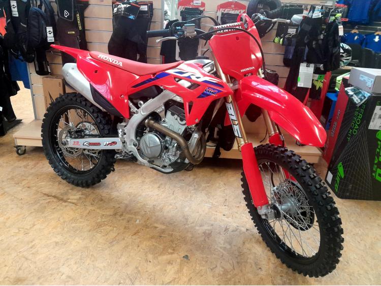 HONDA CRF 250 R (120.59€/mois)*
