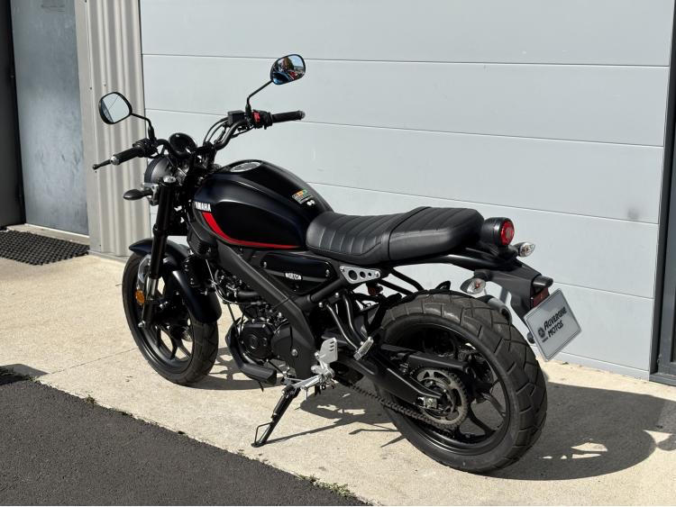 YAMAHA XSR 125